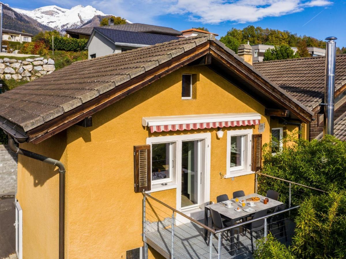 O Rendez Vous Maison Mitoyenne Piscine Chauffee Mars-octobre * Grimisuat